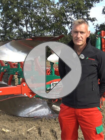 Video Walkaround Ploughing with Kverneland Kv 3300 S (EN)